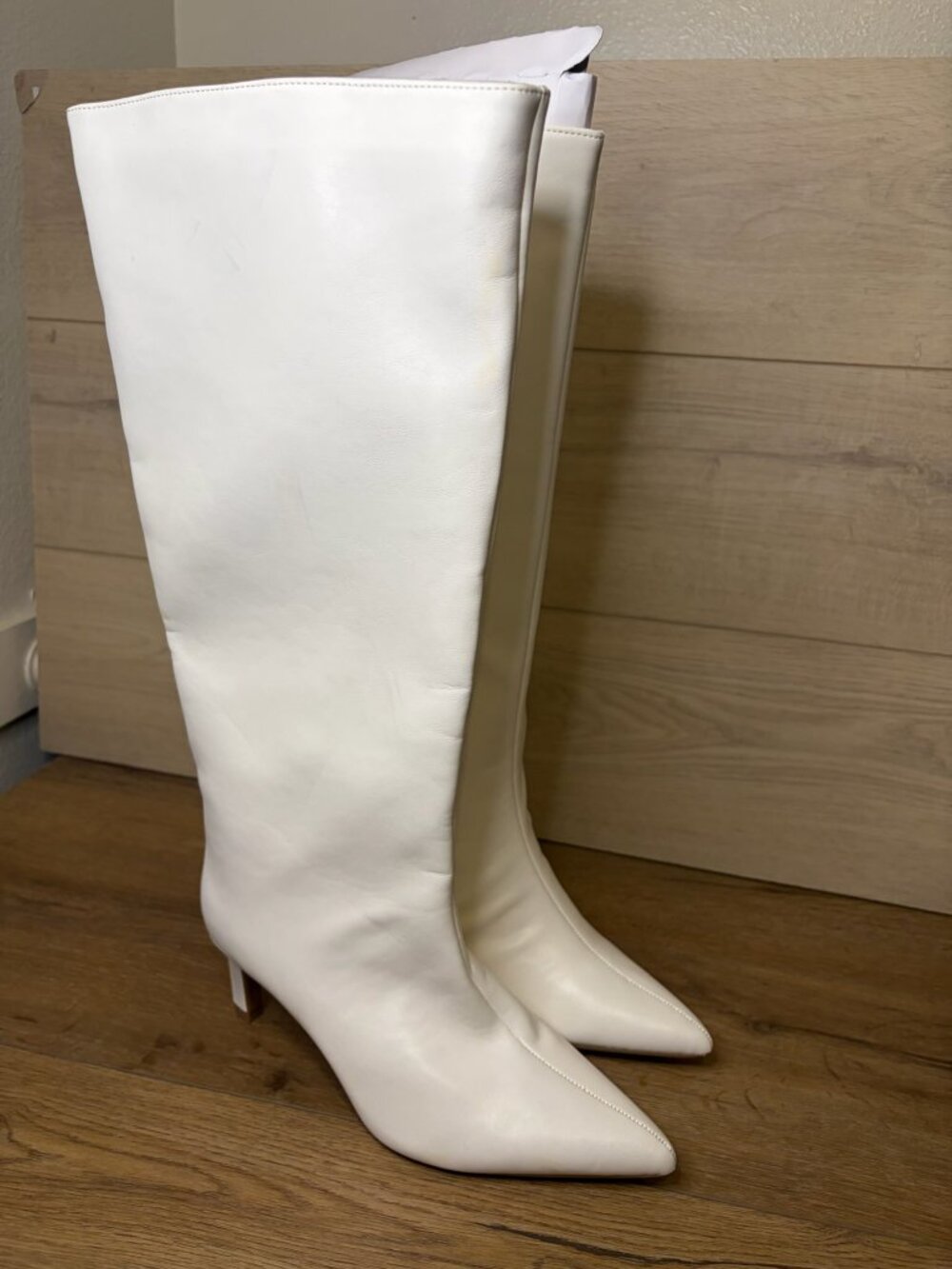 ON 34TH Rachellep BONE SM Knee-High Pointed Toe Heel Boots Size 7.5M